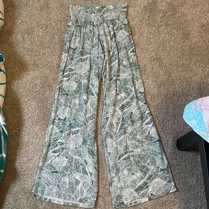 Flowy, light weight pants